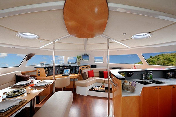 Fountaine Pajot_3