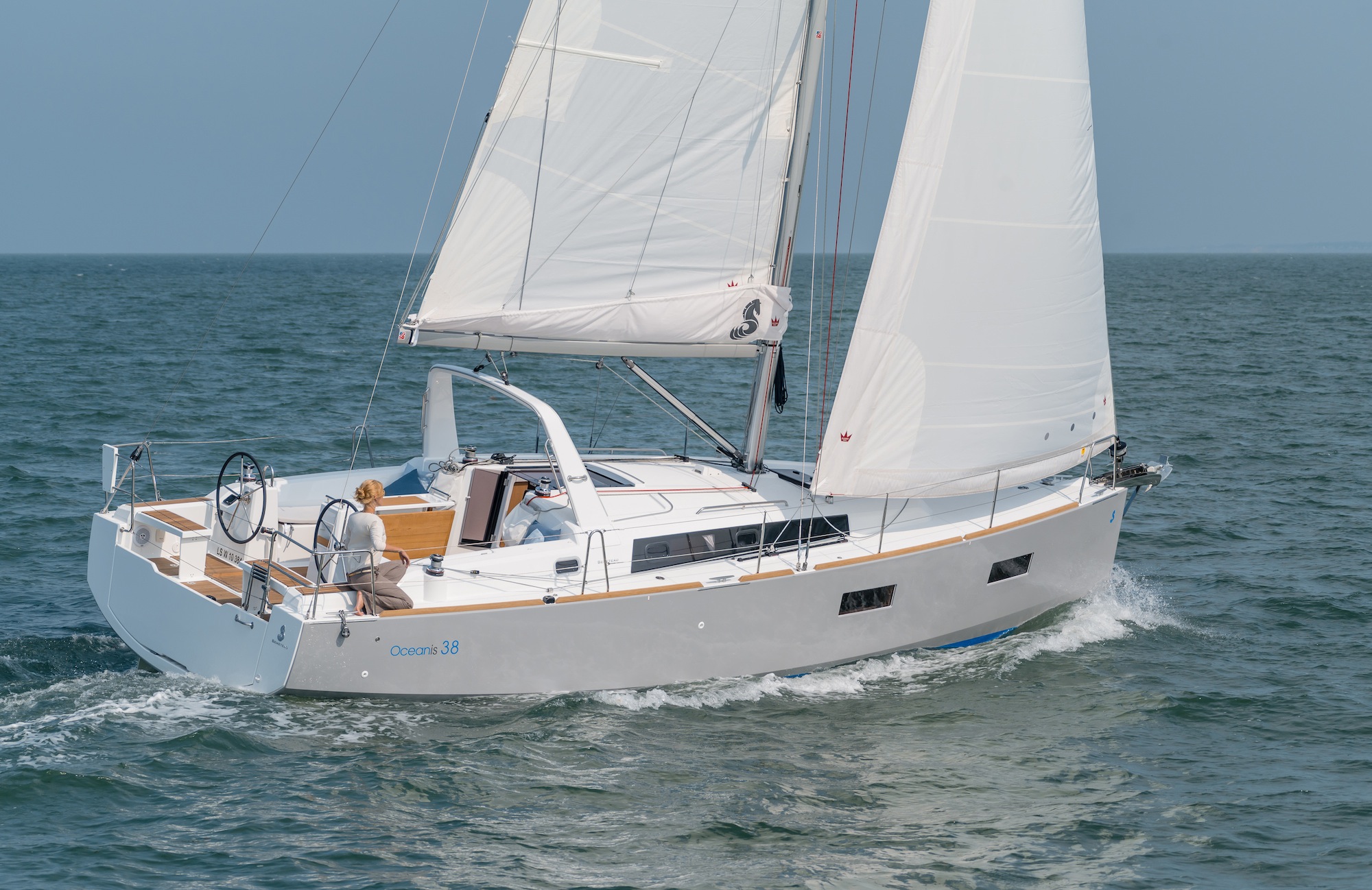 beneteau 38 yacht