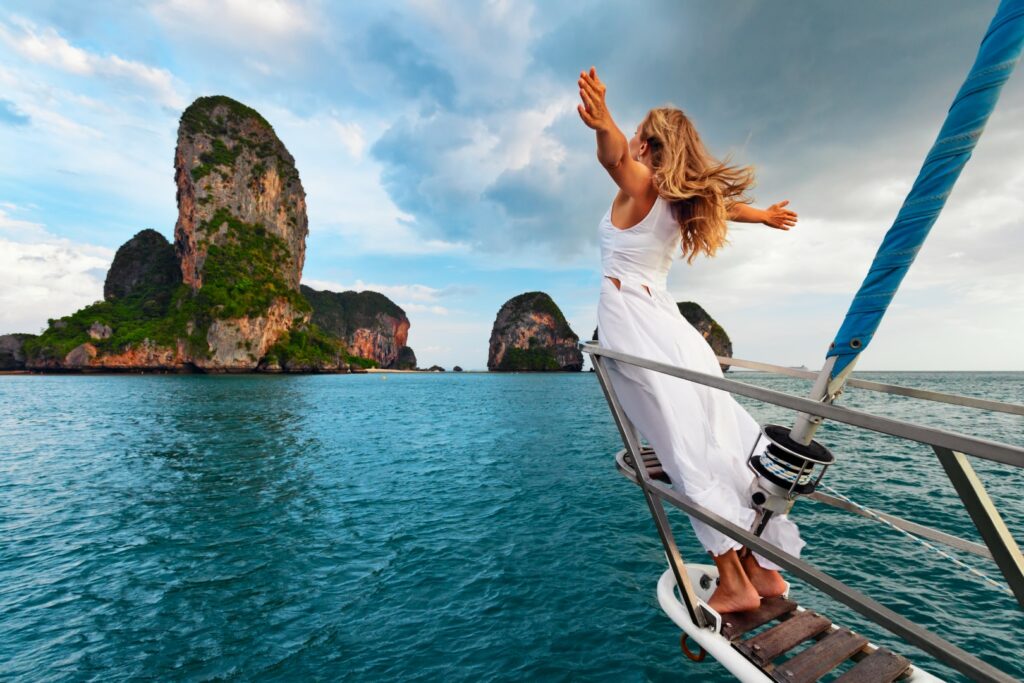 Woman_Sailing_Thailand