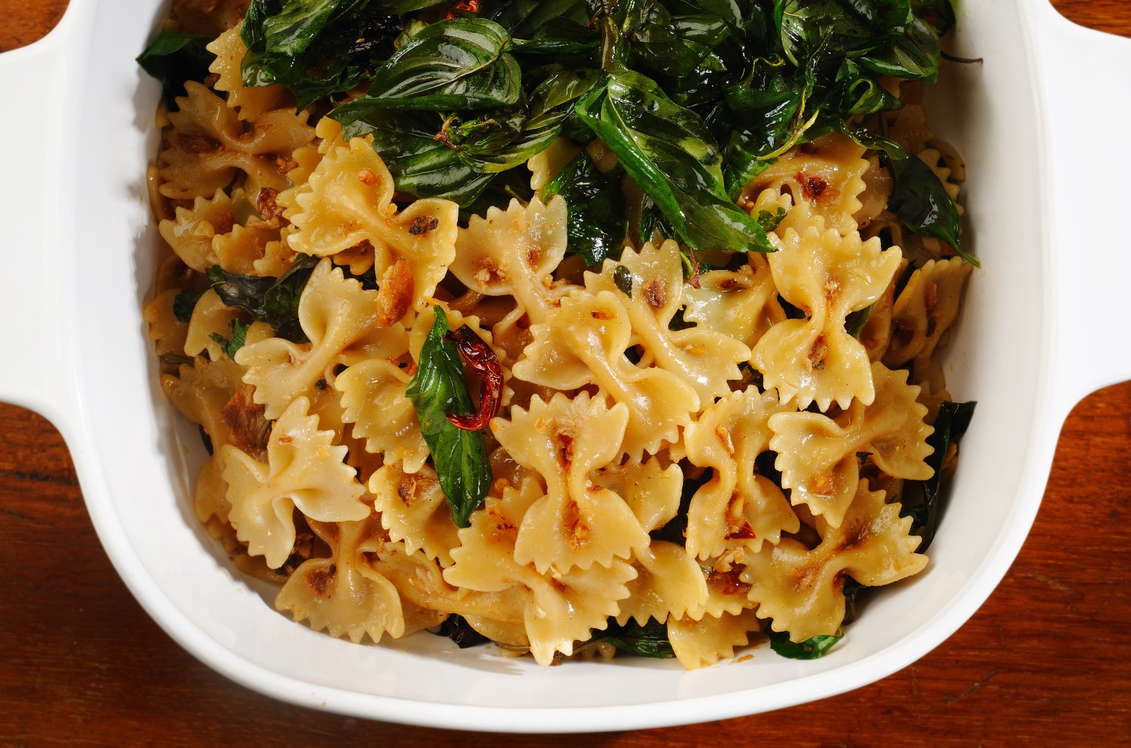 Simple meals - Farfalle with anchovies