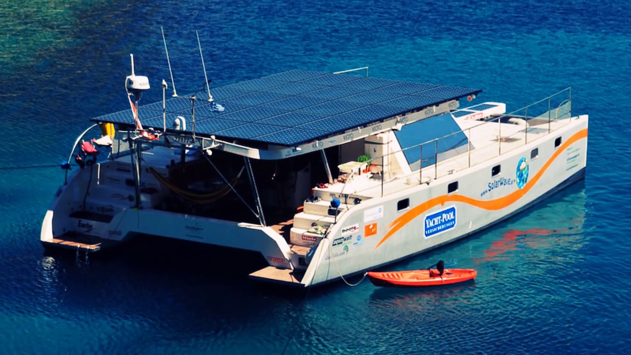 solarwave-46-sailing-catamaran-electric-boat