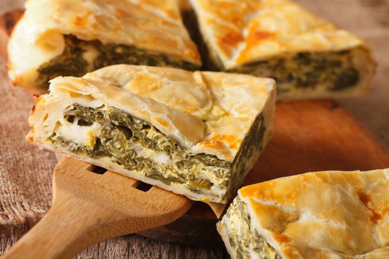 Torta greca di spinaci e formaggio