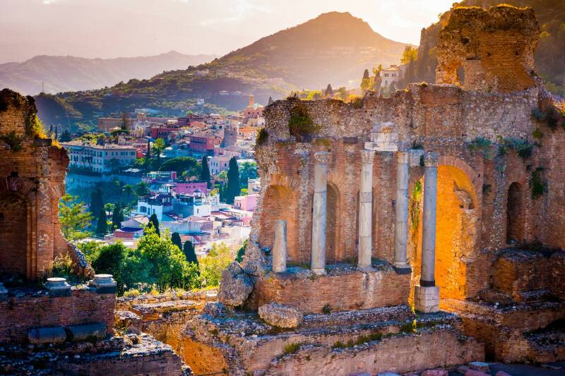 Best Places to Visit in Sicily Sailing Region - Taormina City