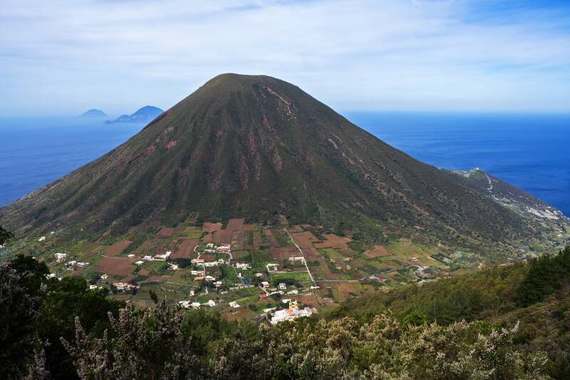 Äolische Inseln - Vulkaninsel Stromboli