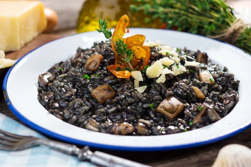Gastronomía croata risotto negro