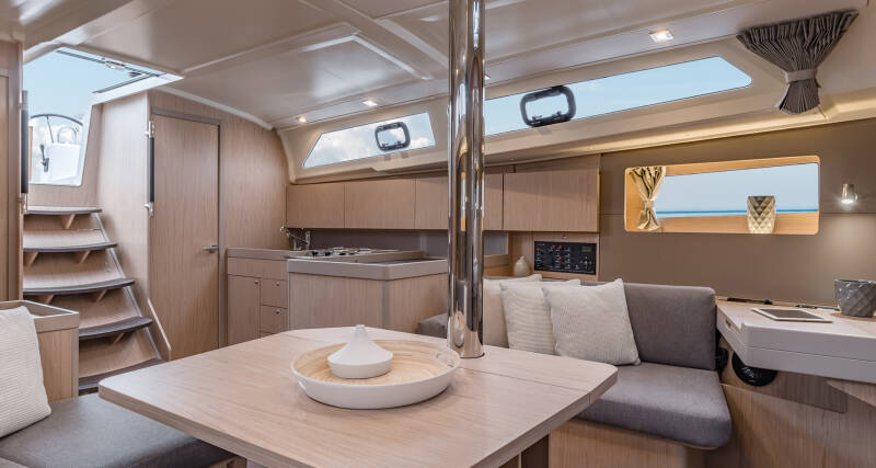 Onboard House Rules - Sailing Yacht Interior
