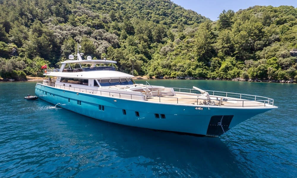 39 M Custom Build Motor yacht DEEP DEEP WATER