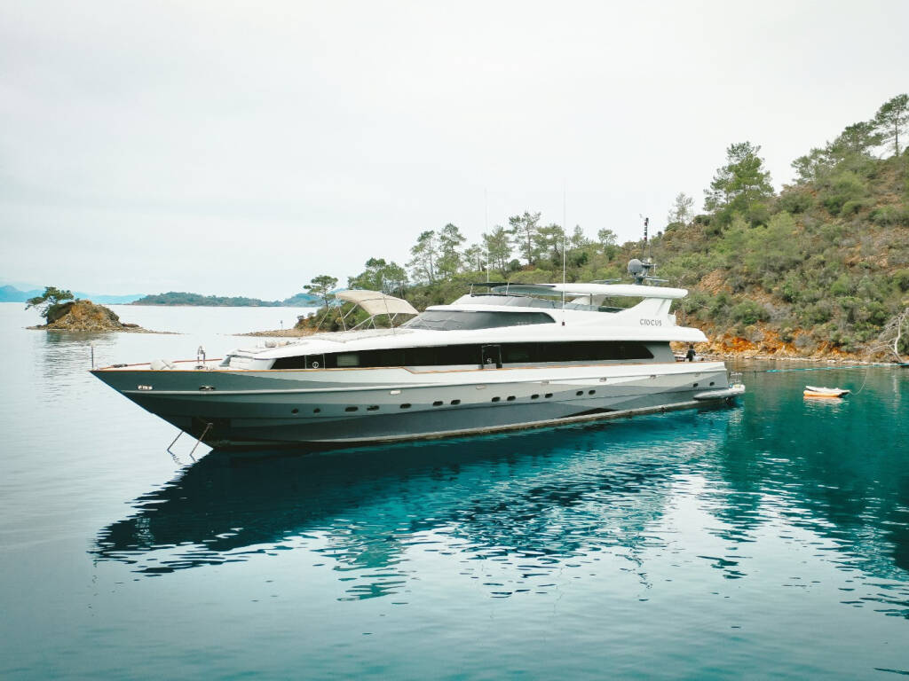 42 M Motor Yacht Crocus CROCUS