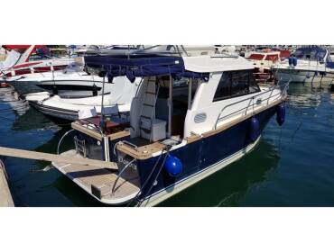 Adria Event 850 • Danora