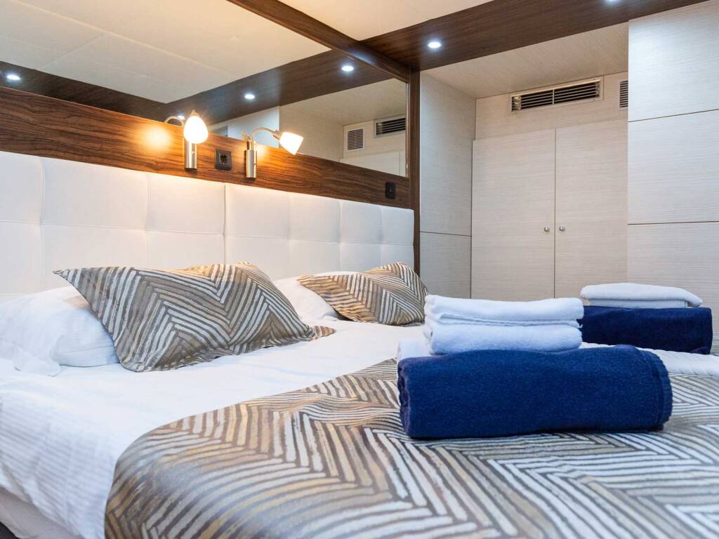 Adriatic Queen MB Adriatic Queen