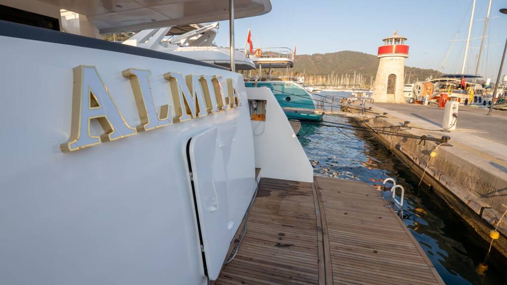 Almila My Almila