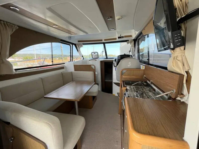 Antares 32 Antares 32 Fly