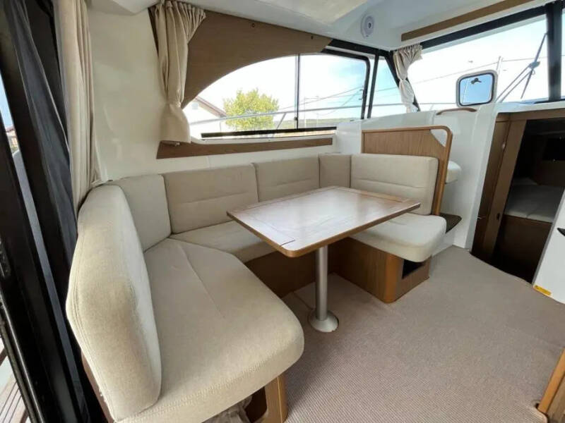 Antares 32 Antares 32 Fly