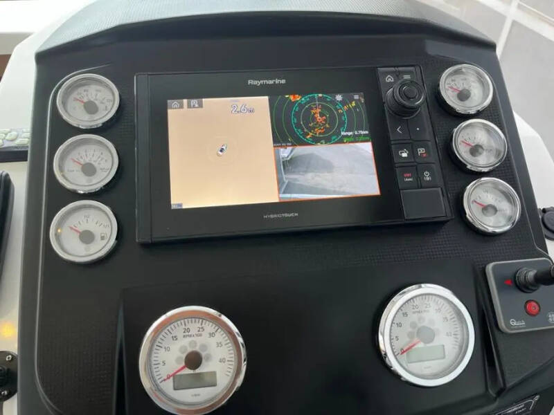 Antares 32 Antares 32 Fly