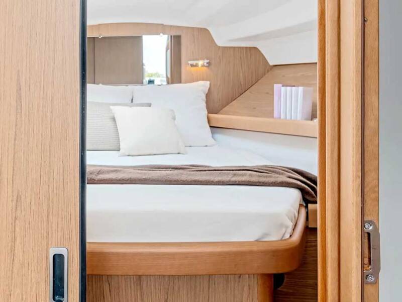 Antares 32 Antares 32 Fly