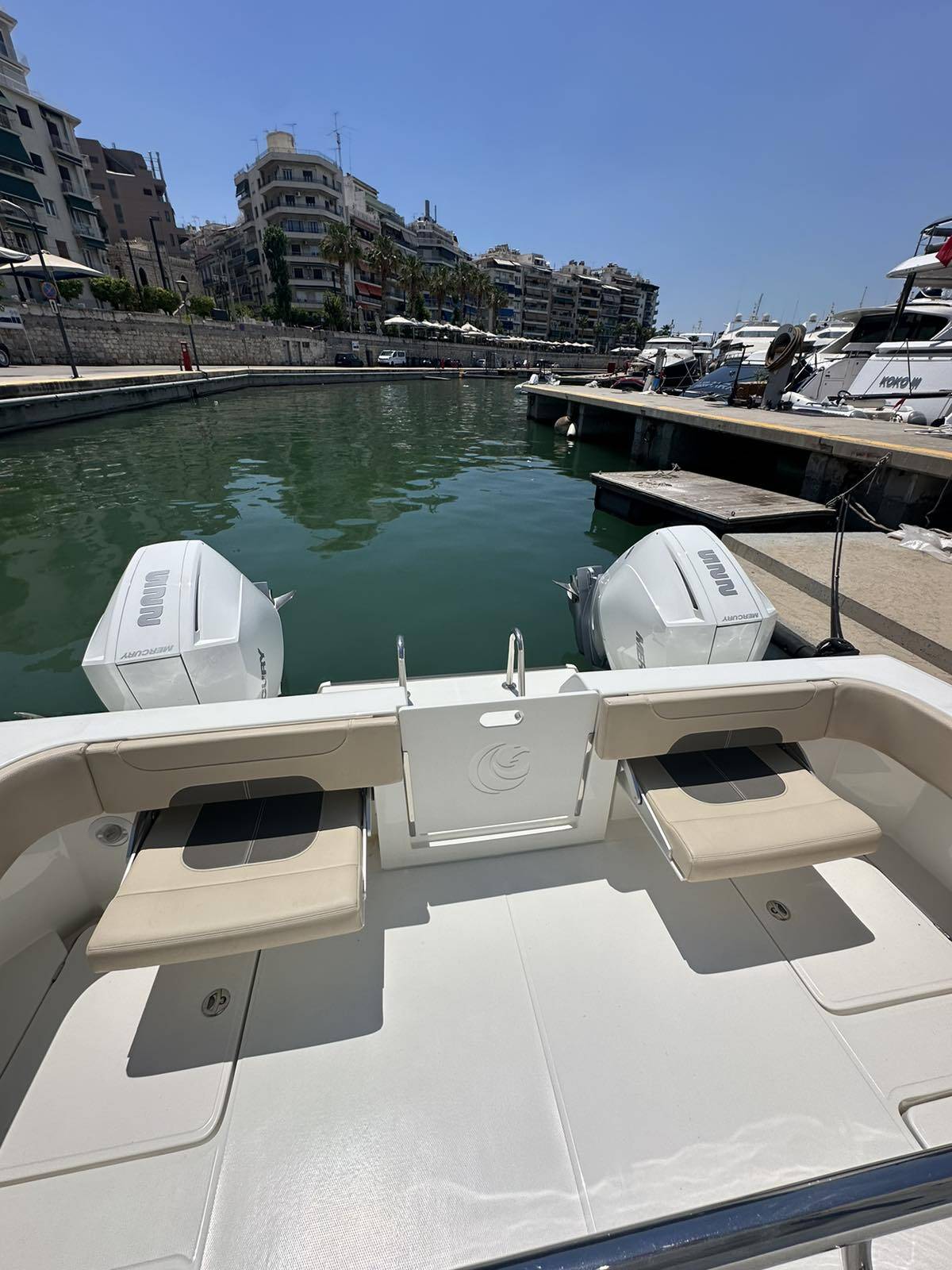Aquila 28 