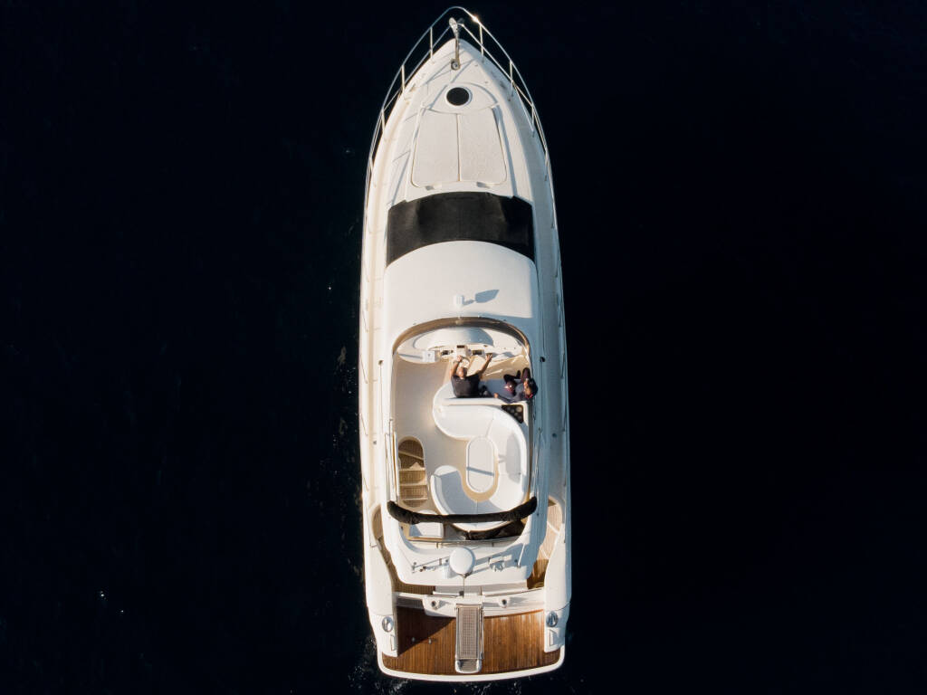 Astondoa 46 Fly Seaduction