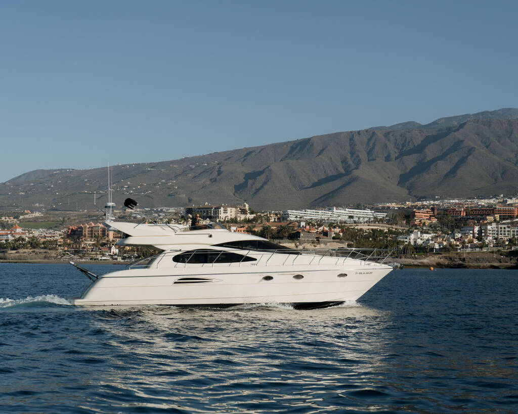 Astondoa 46 Fly Seaduction