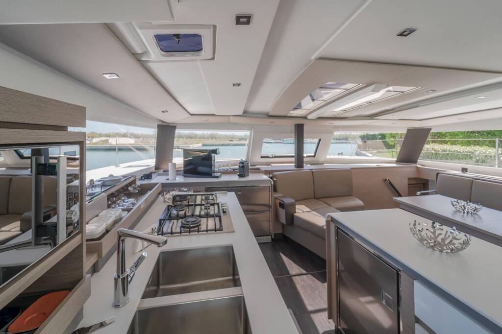 Aura 51  Kali II - Luxury Aeolian Experience 