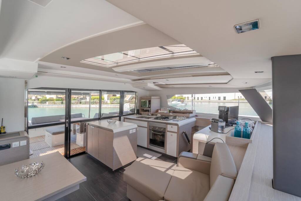 Aura 51  Kali II - Luxury Aeolian Experience 