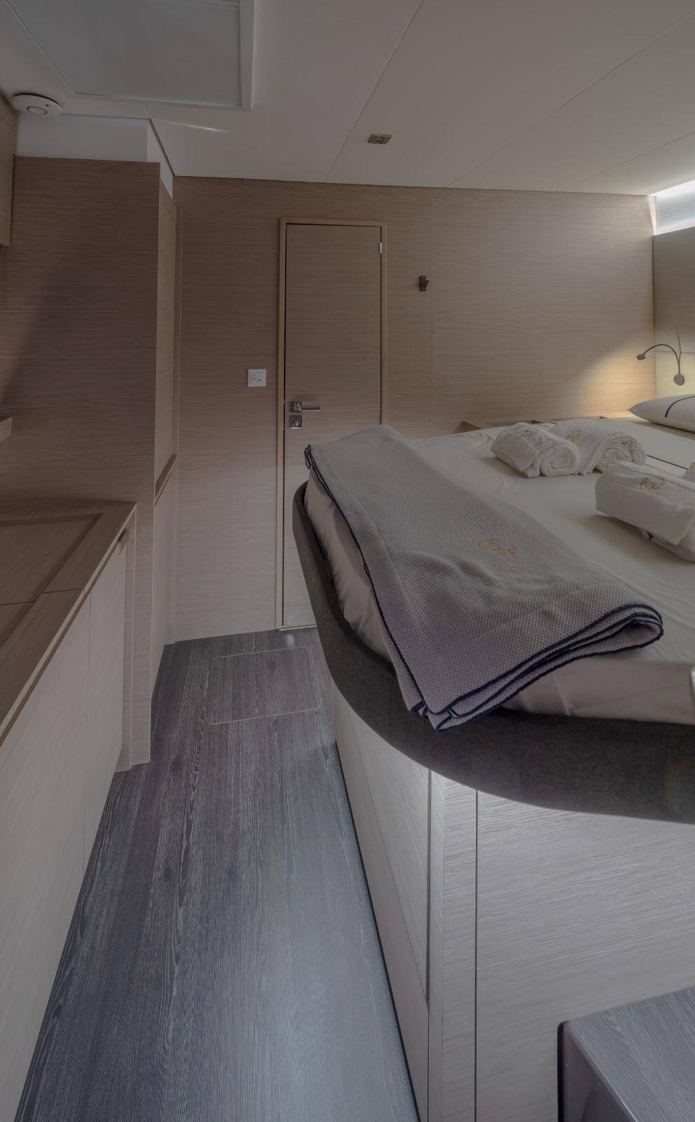 Aura 51  Kali II - Luxury Aeolian Experience 