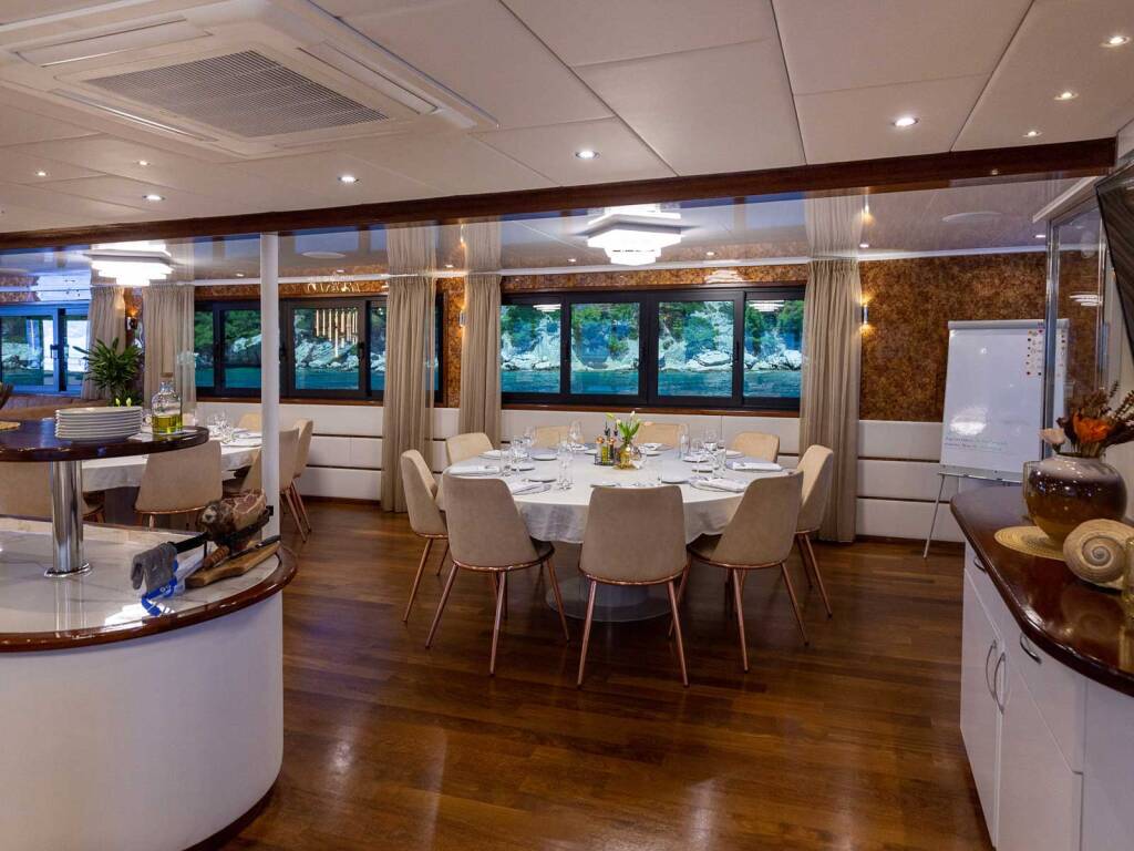 Avantura MS Avantura