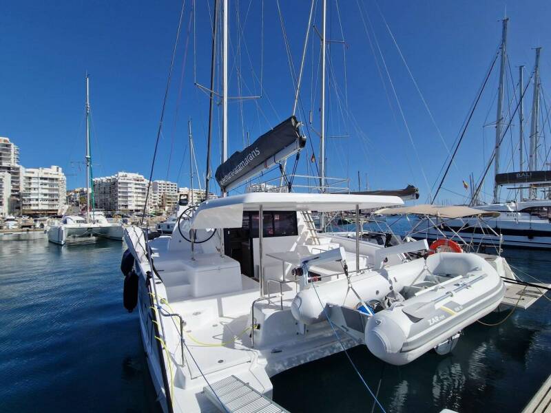 Aventura 37 Hakuna