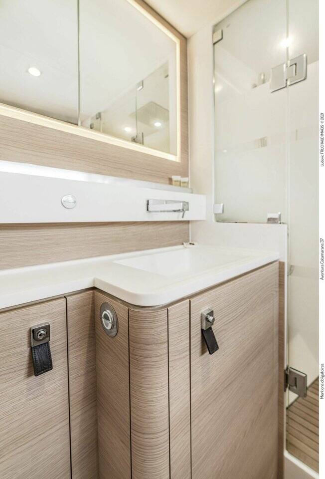 Aventura 37 Aruna