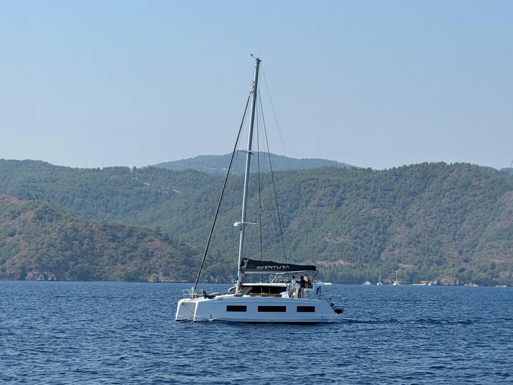 Aventura 37 • ProntoSail