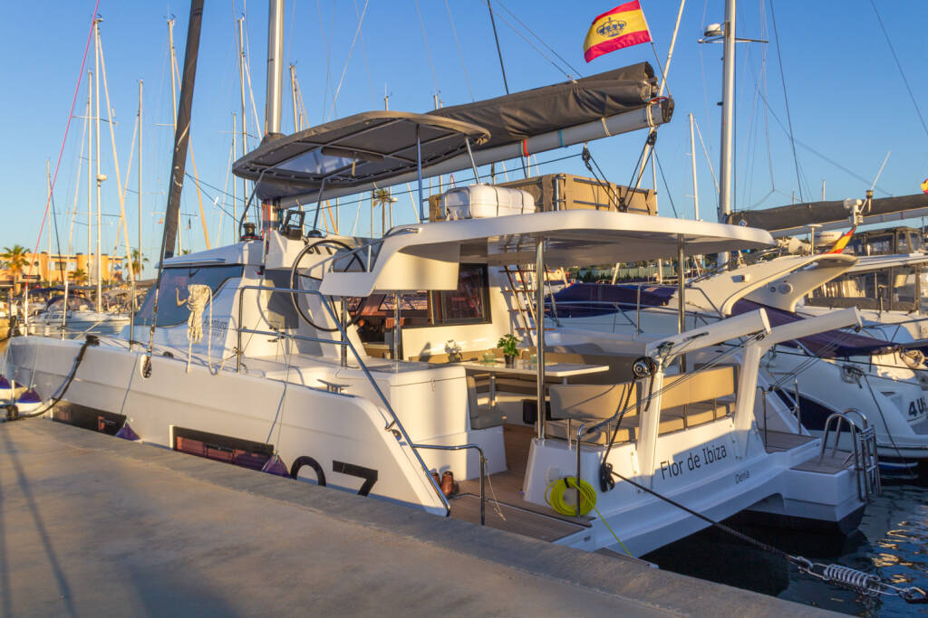 Aventura 37 Flor de Ibiza