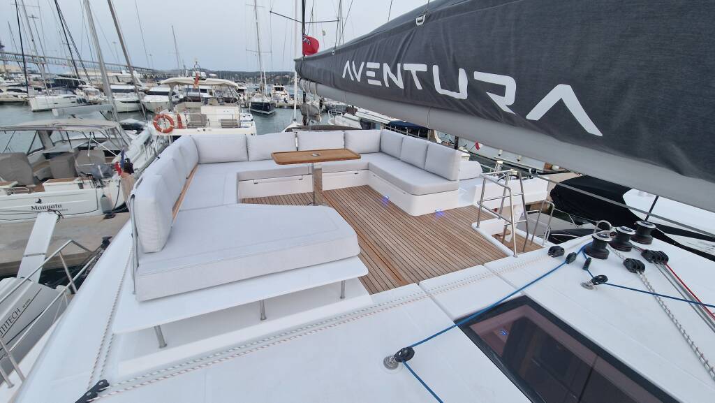 Aventura 45 Carlota