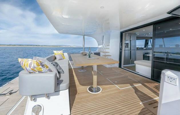 Aventura 50 NYD'AMOUR II (Skippered only)