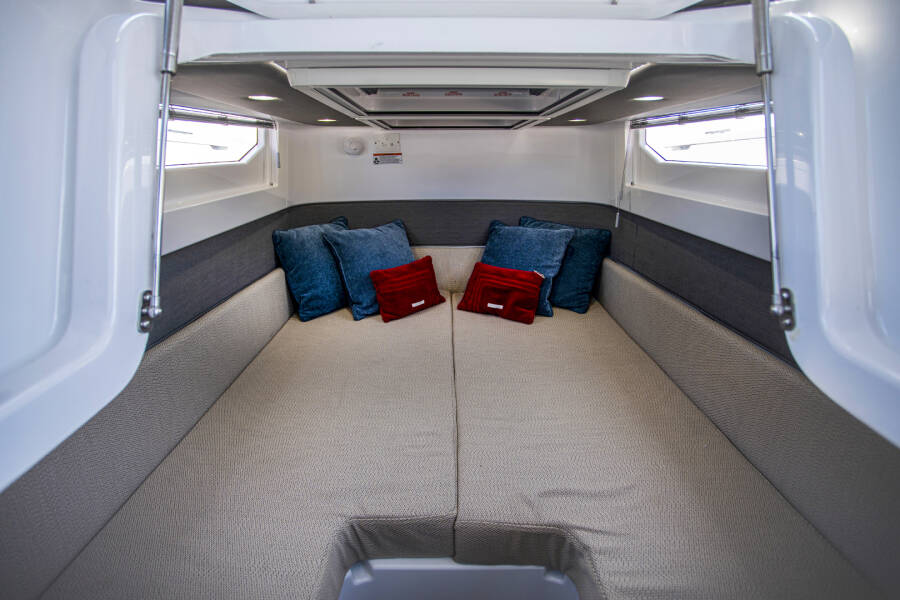 Axopar 37 Sun Top Enigma