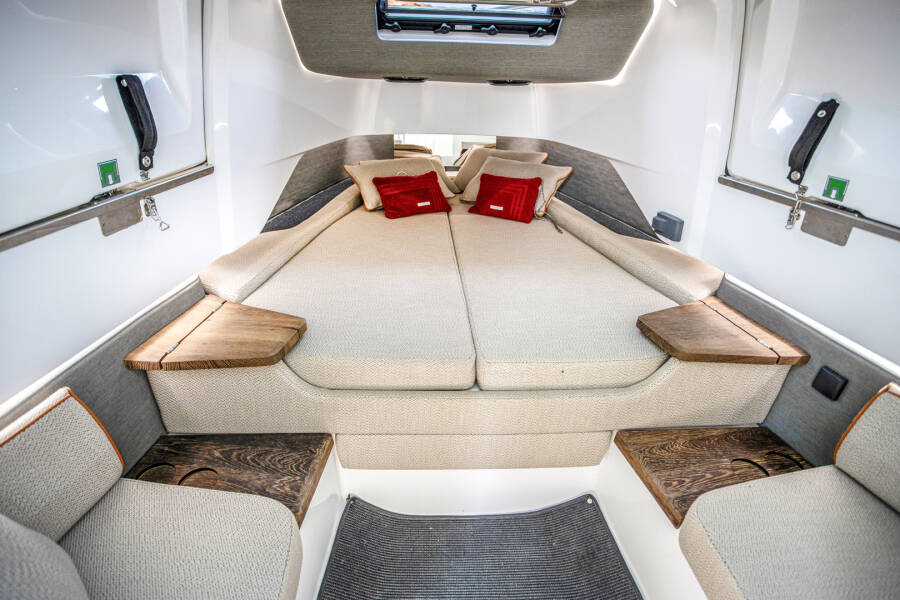 Axopar 37 Sun Top Enigma