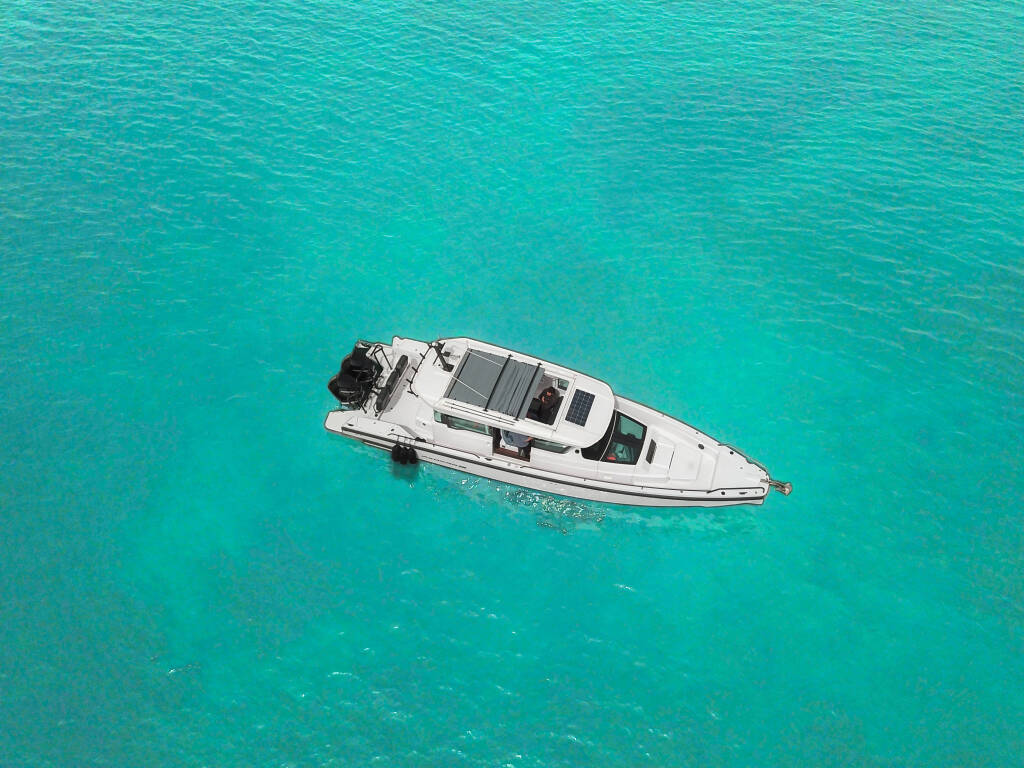 Axopar 37 XC Cross Cabin  POPEYE