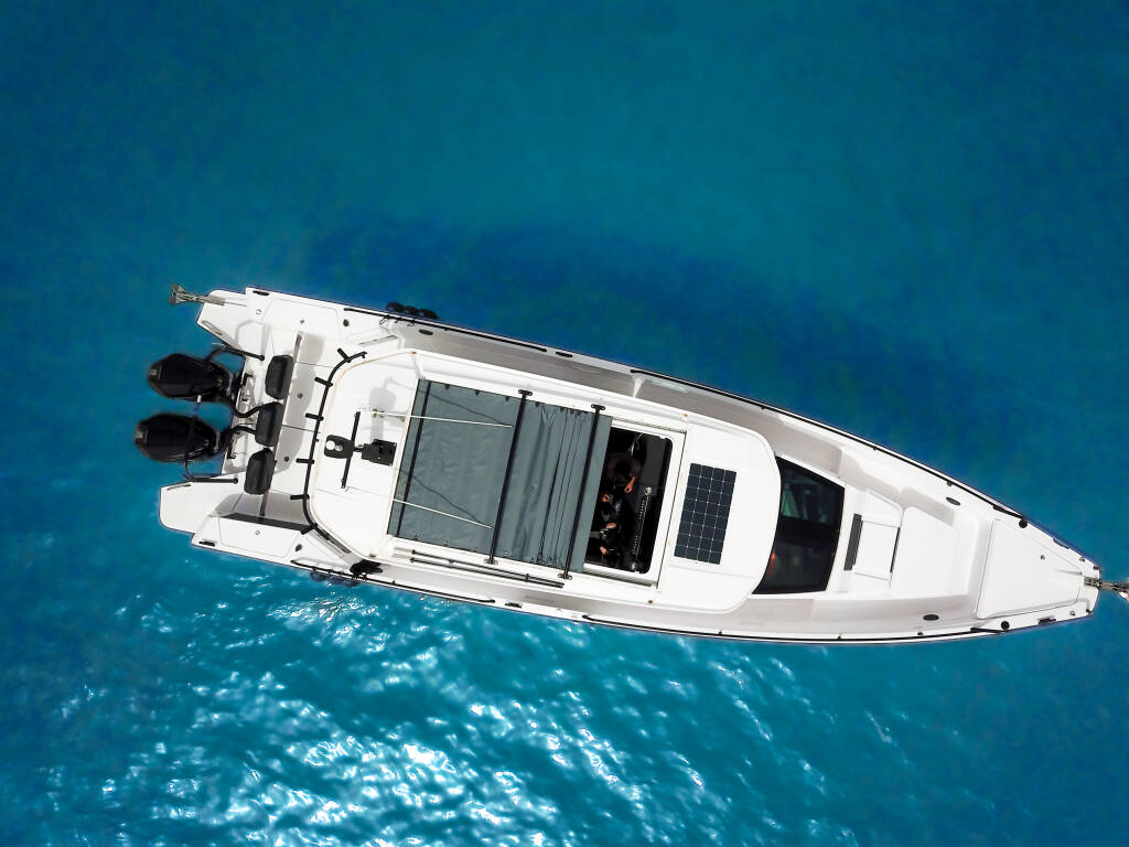 Axopar 37 XC Cross Cabin  POPEYE