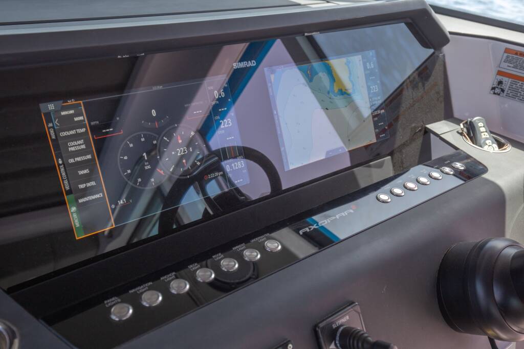 Axopar 37 XC Cross Cabin  VIDA