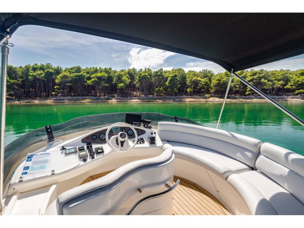 Azimut 42 Eisbär