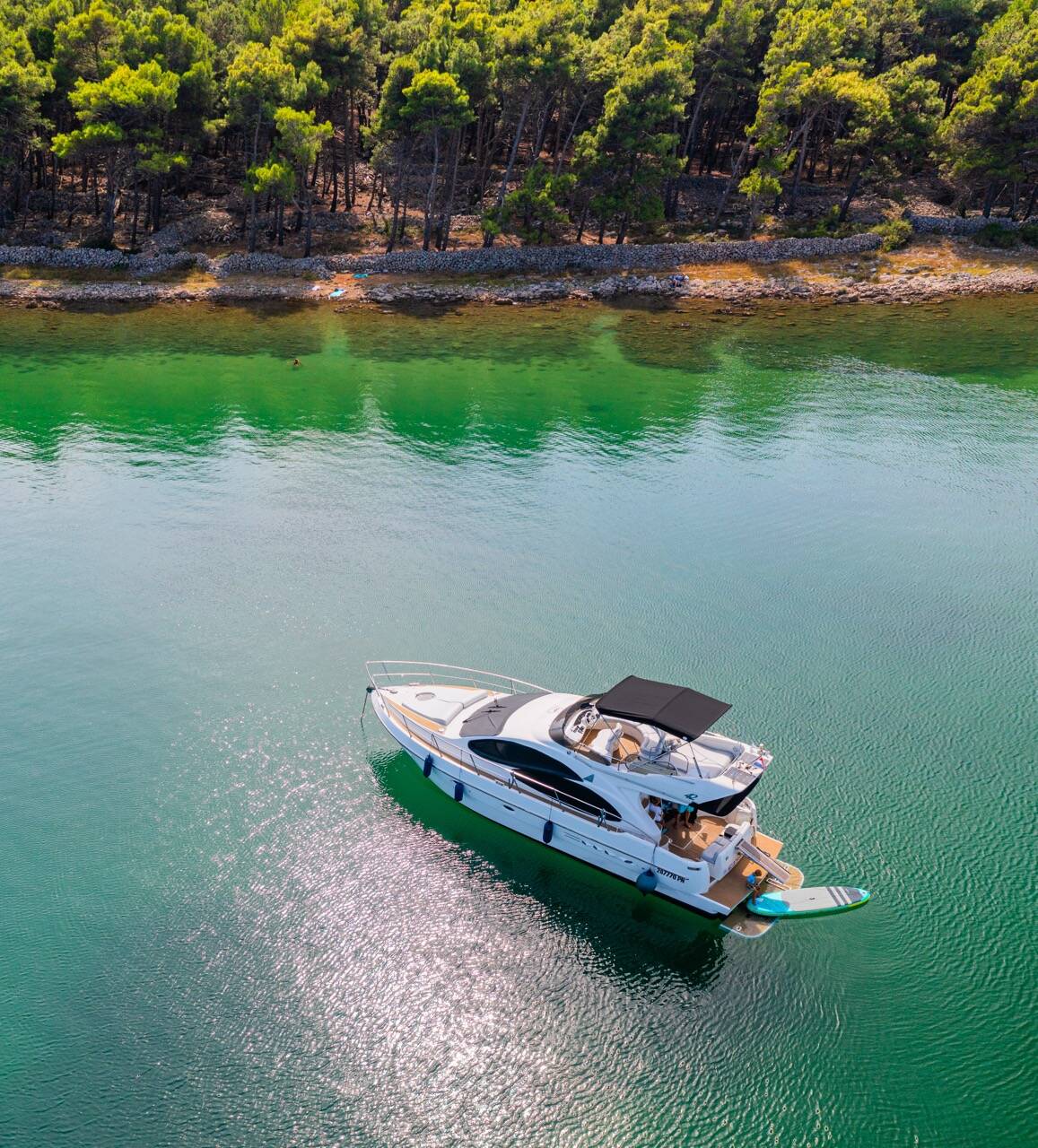 Azimut 42 Eisbär