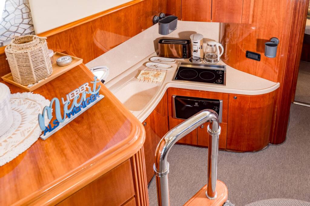 Azimut 42 Eisbär
