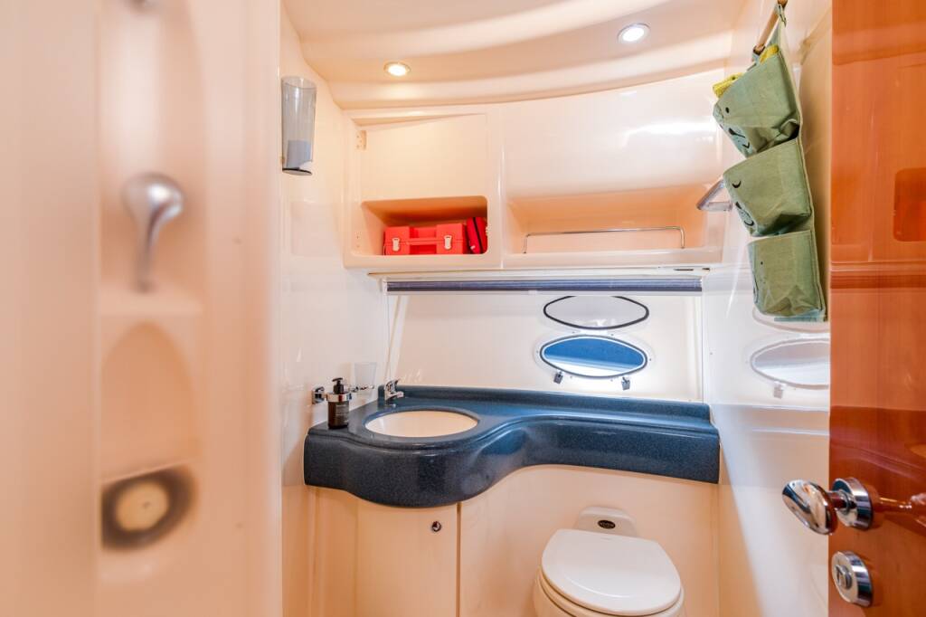Azimut 42 Eisbär