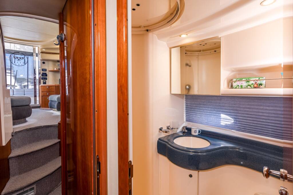Azimut 42 Eisbär