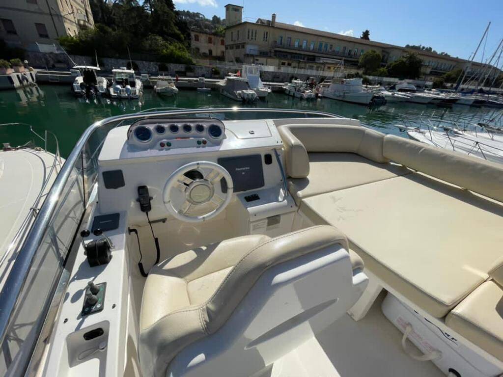 Azimut 47 Kecalu