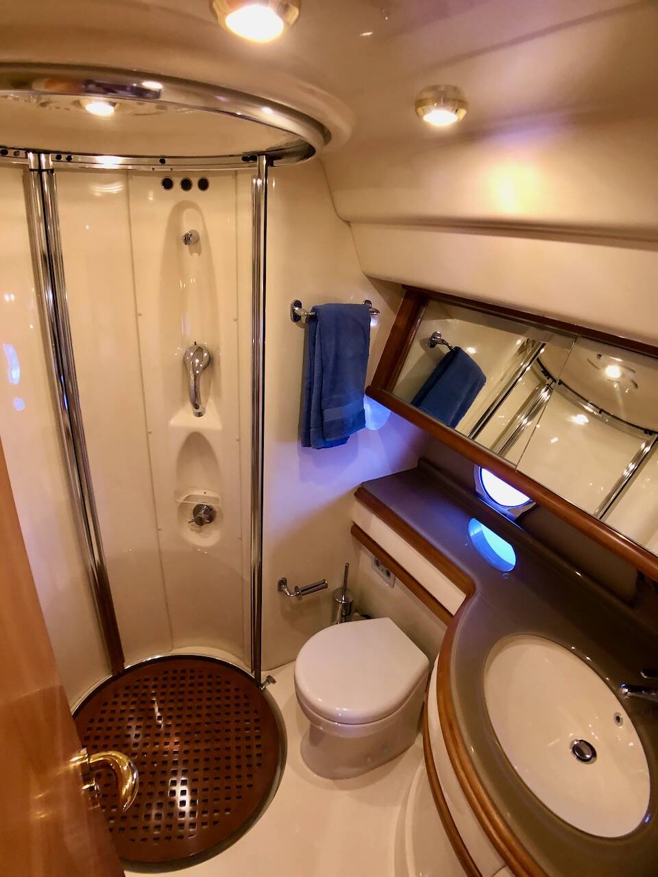 Azimut 55 Cosmos Cosmos