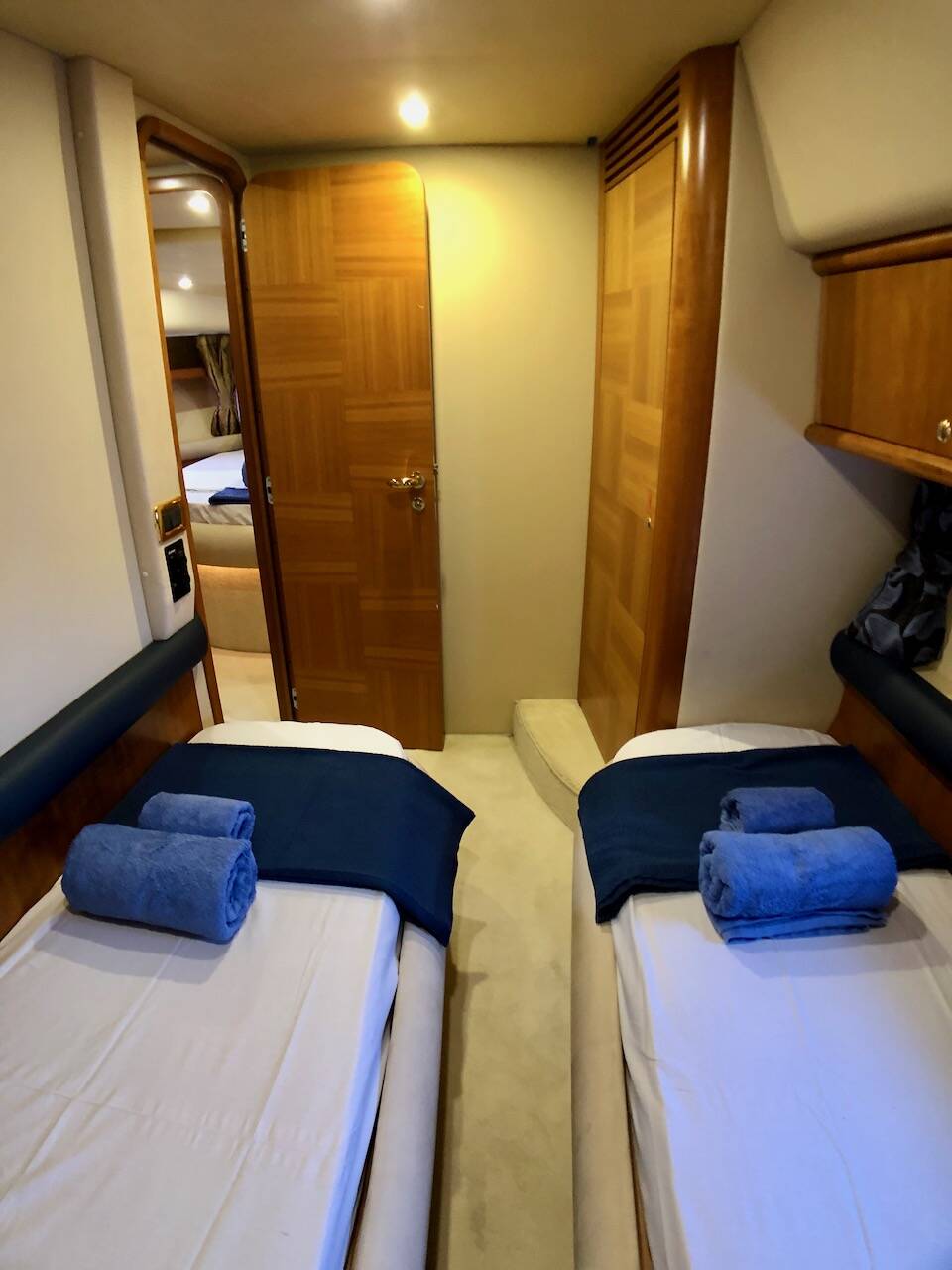 Azimut 55 Cosmos Cosmos