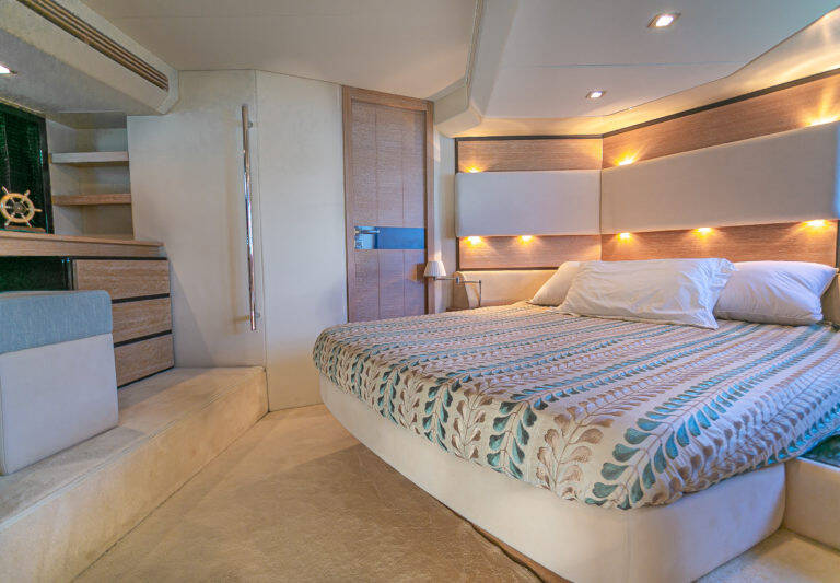 Azimut 58 Fly Lazurit