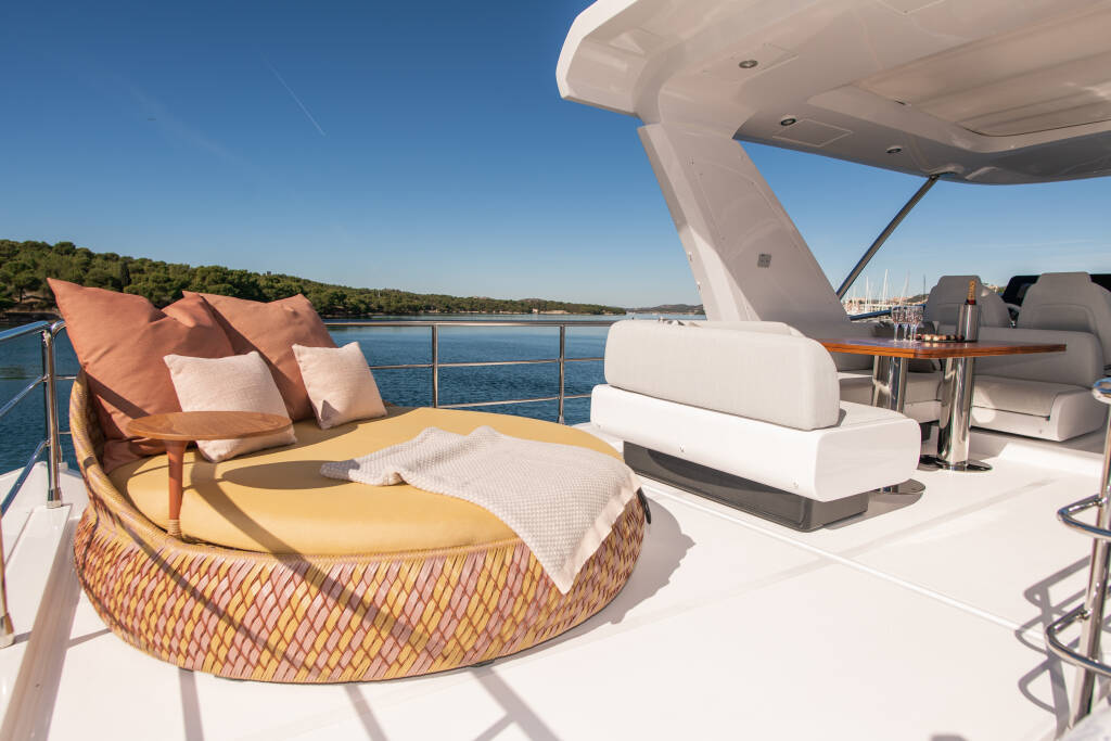 Azimut 60 Fly Alibaba