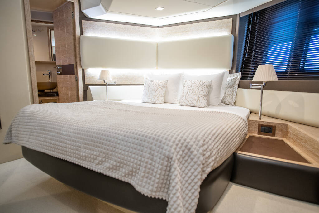 Azimut 60 MY LAURA