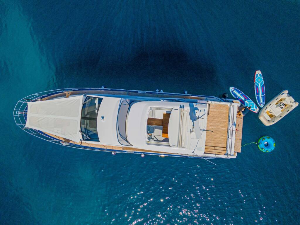 Azimut 60 GENESIS