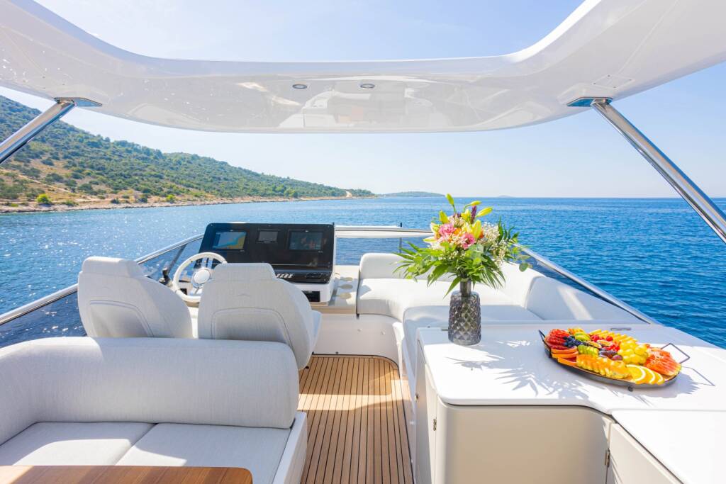 Azimut 60 GENESIS